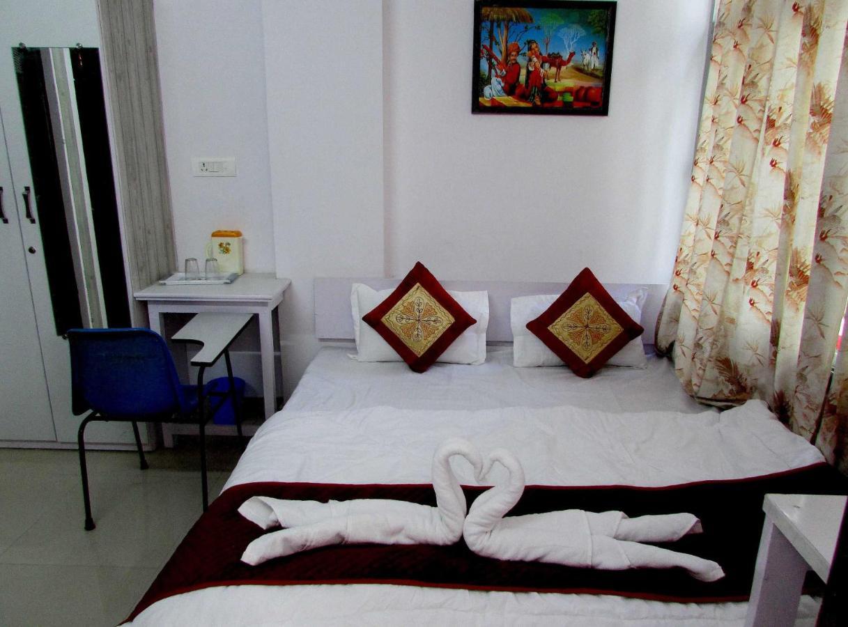 Ashish Guest House, Goverdhan Vilas Удайпур Екстериор снимка