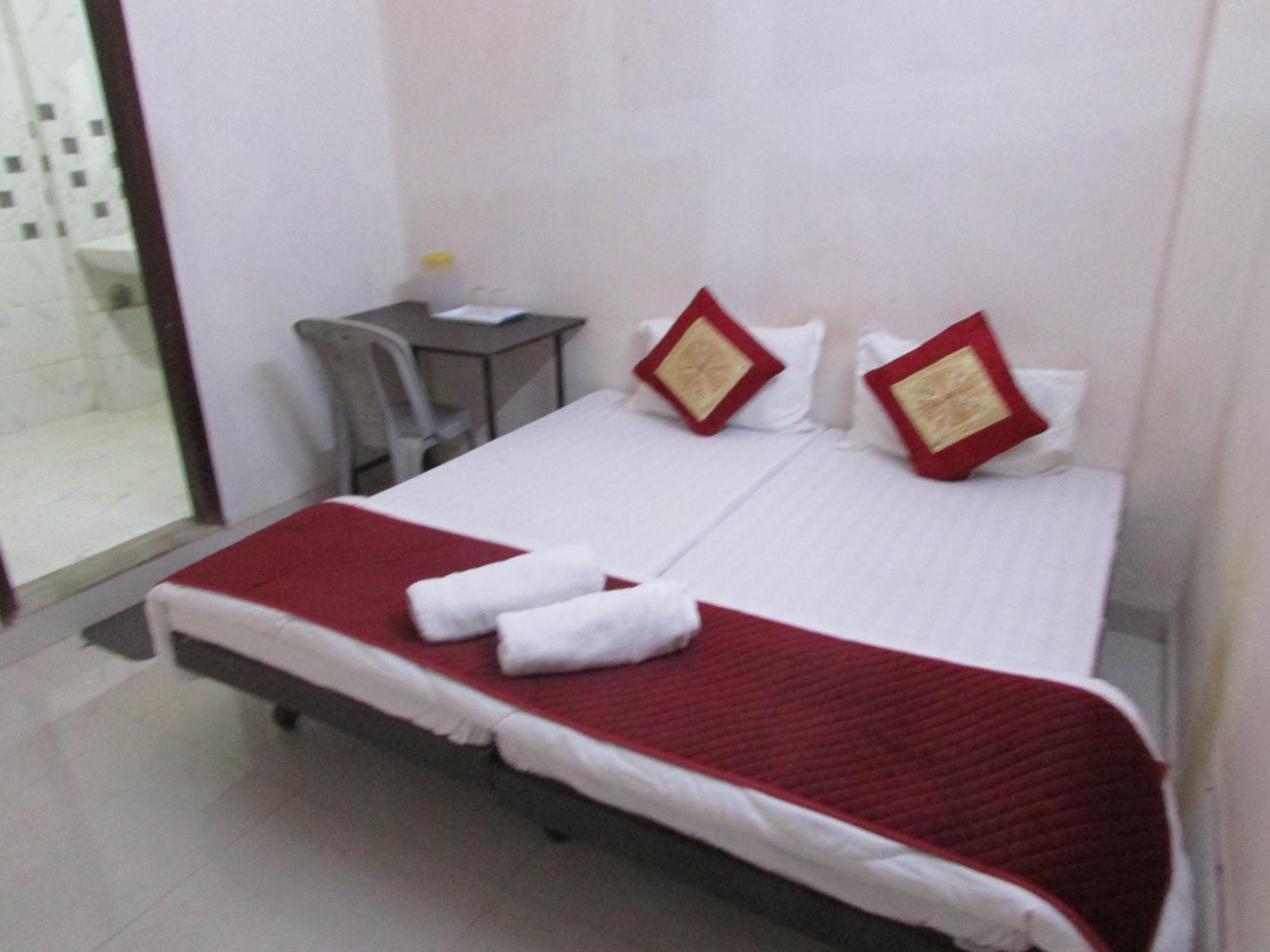 Ashish Guest House, Goverdhan Vilas Удайпур Екстериор снимка