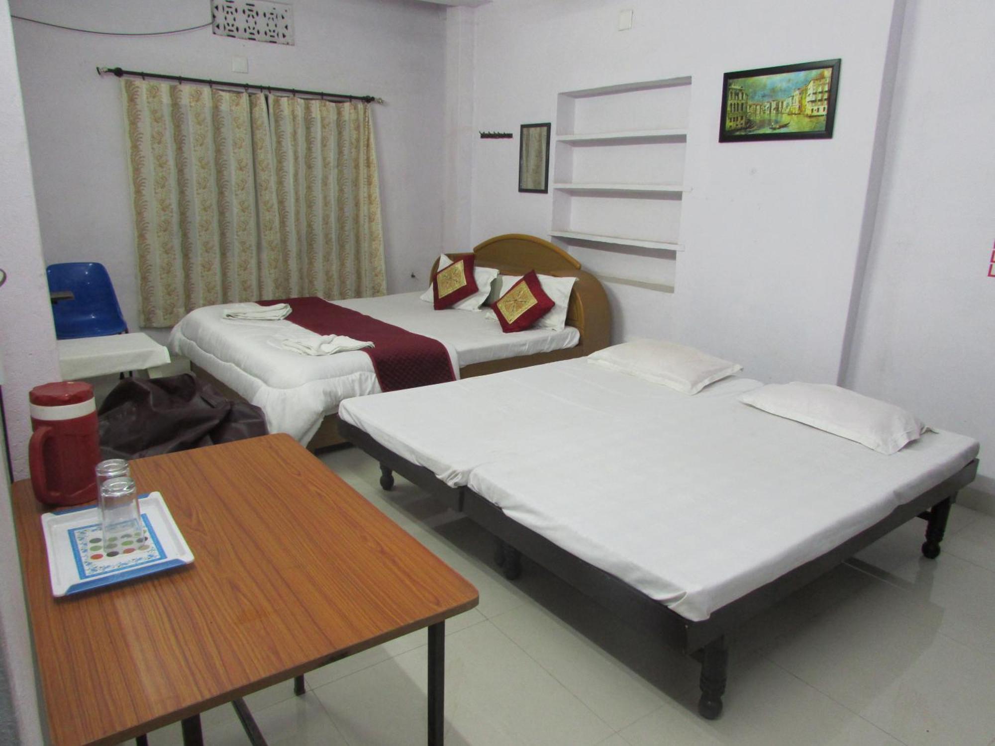 Ashish Guest House, Goverdhan Vilas Удайпур Екстериор снимка